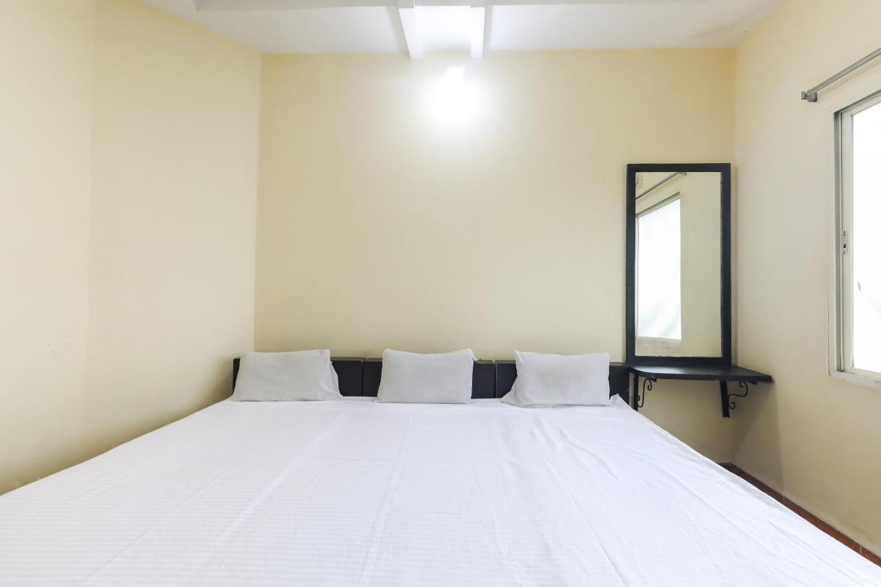 Spot On 48832 Balaji Parisar Hotel Ujjain Buitenkant foto